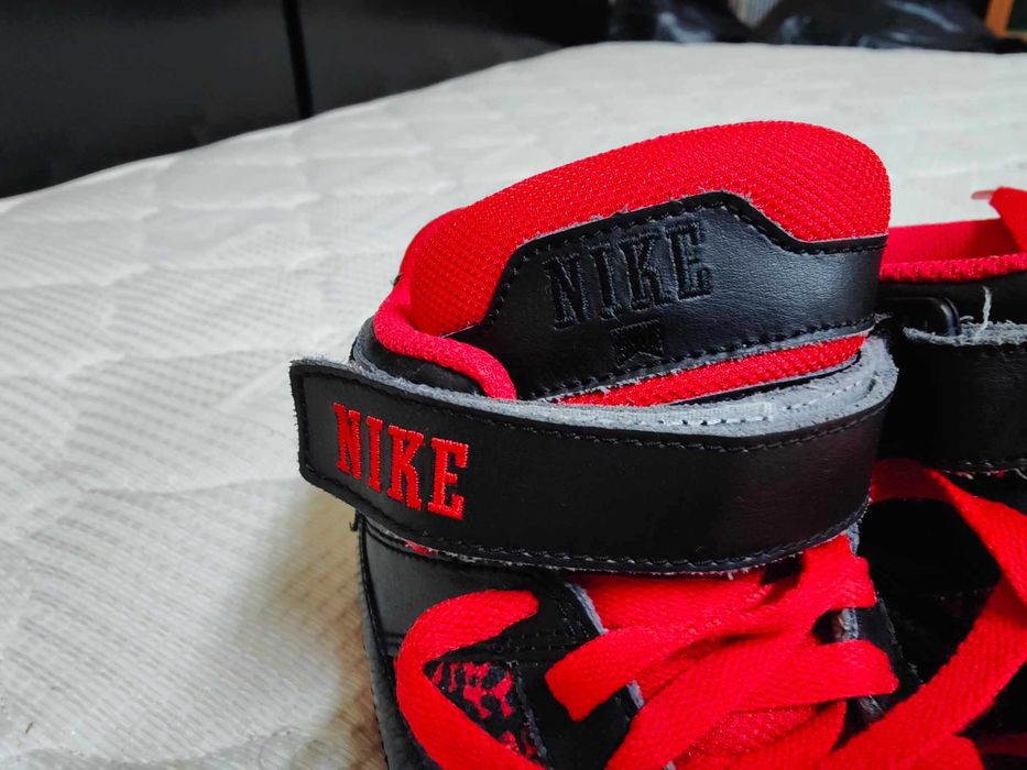 Tênis Nike iD vermelho tam. 38 novas