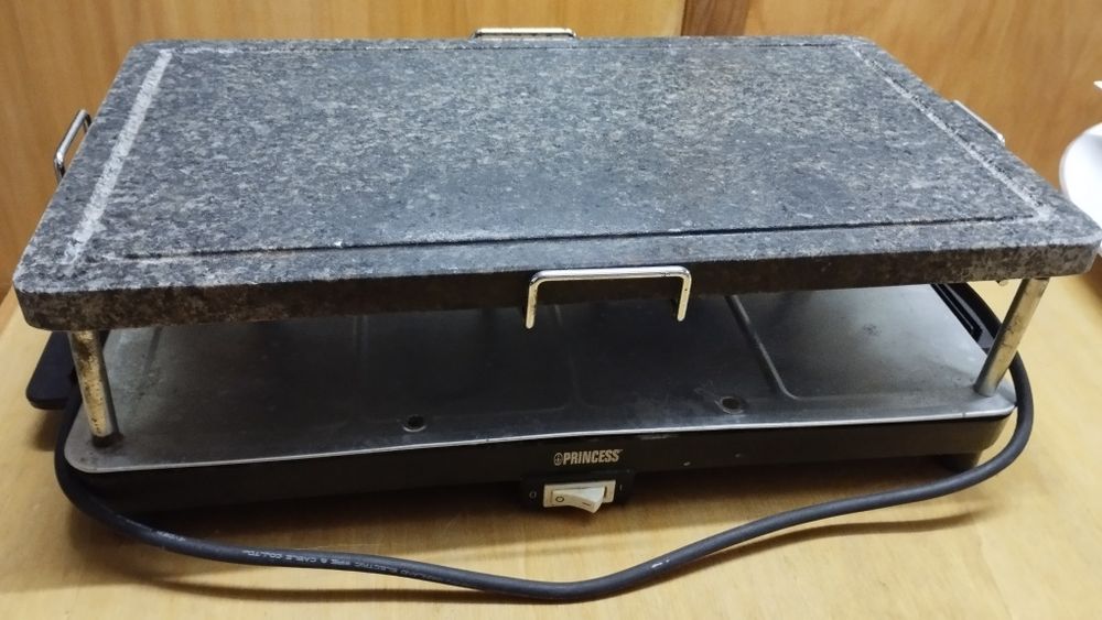 2 grelhadores eléctricos