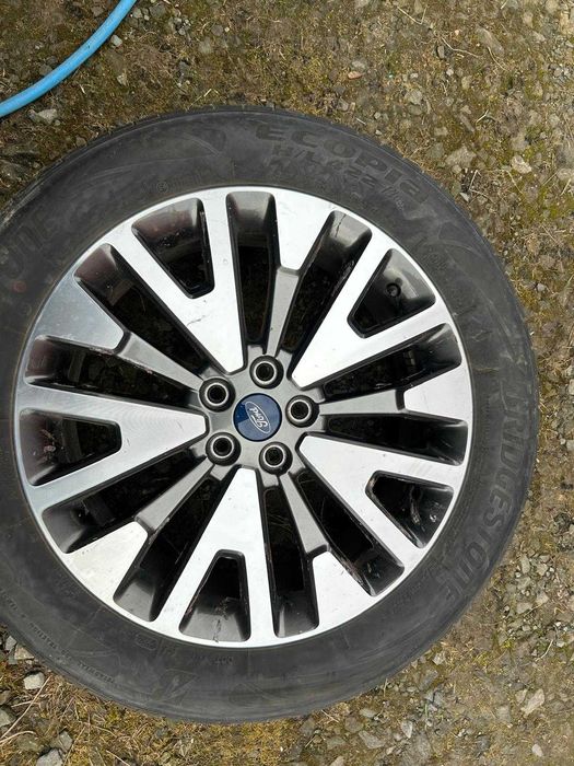 Felga Ford Escape 20-23 Titanium 19"