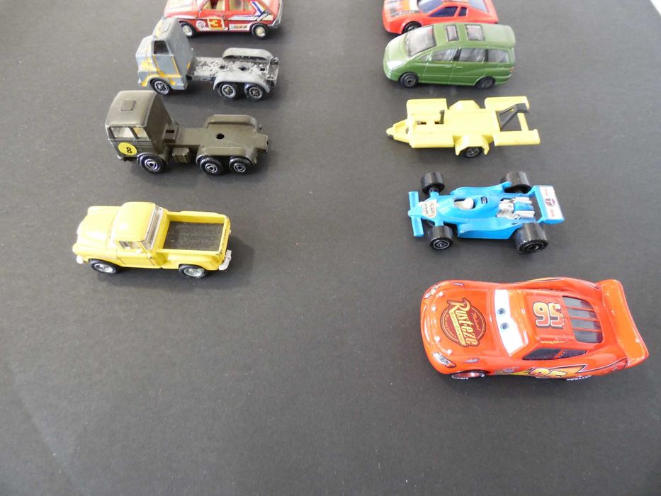 Miniaturas diversas