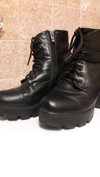 Жіночі ботиночки