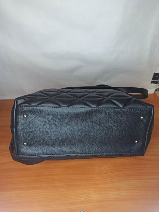 Чорна сумка жіноча б/в