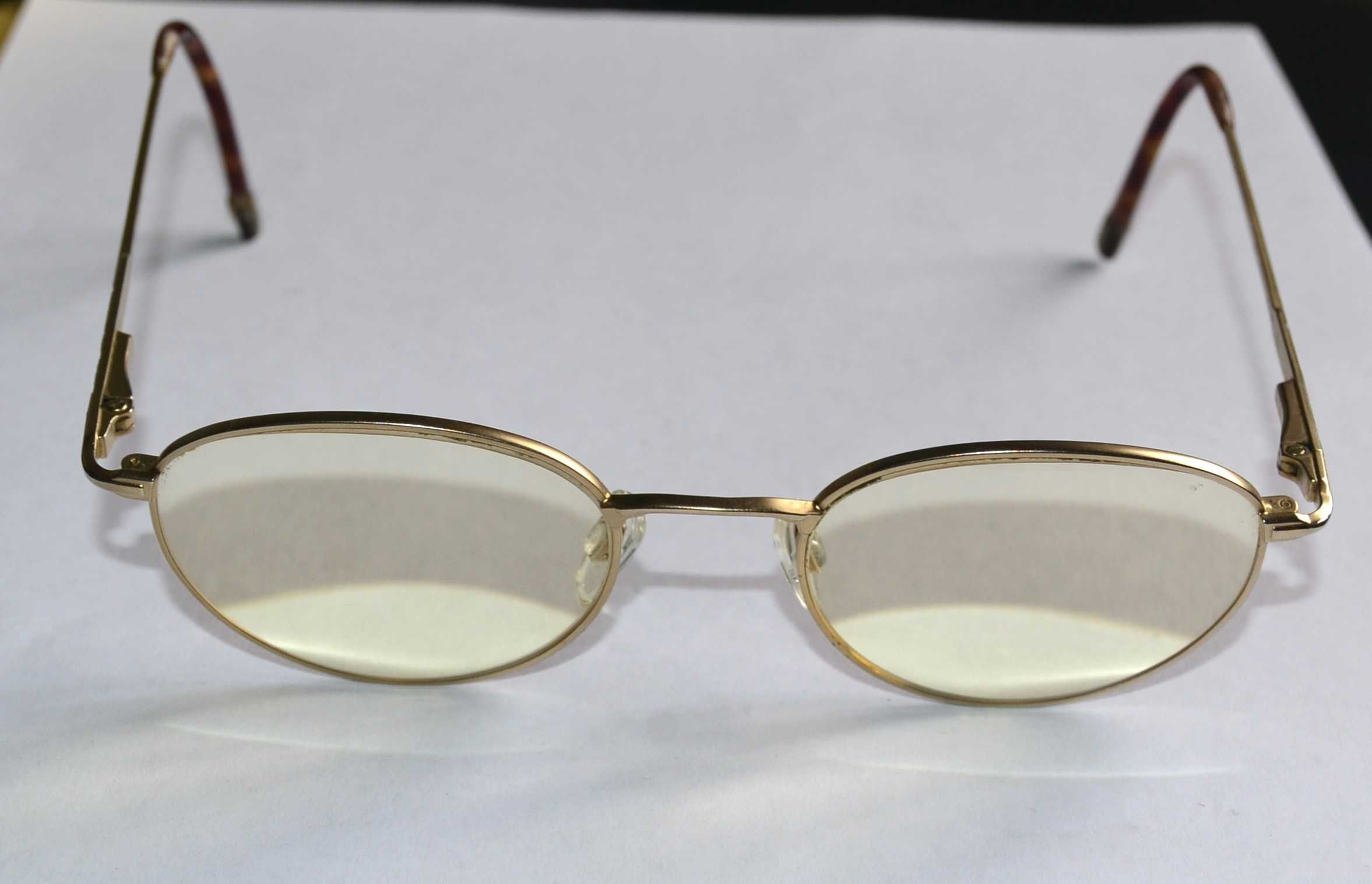 Oculos de Homem da Cerruti 1881, Ouro