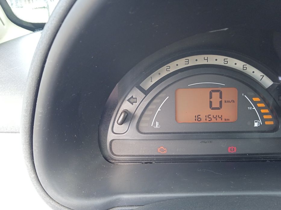 Citroen C3 pluriel 2004, 1,4 benzyna