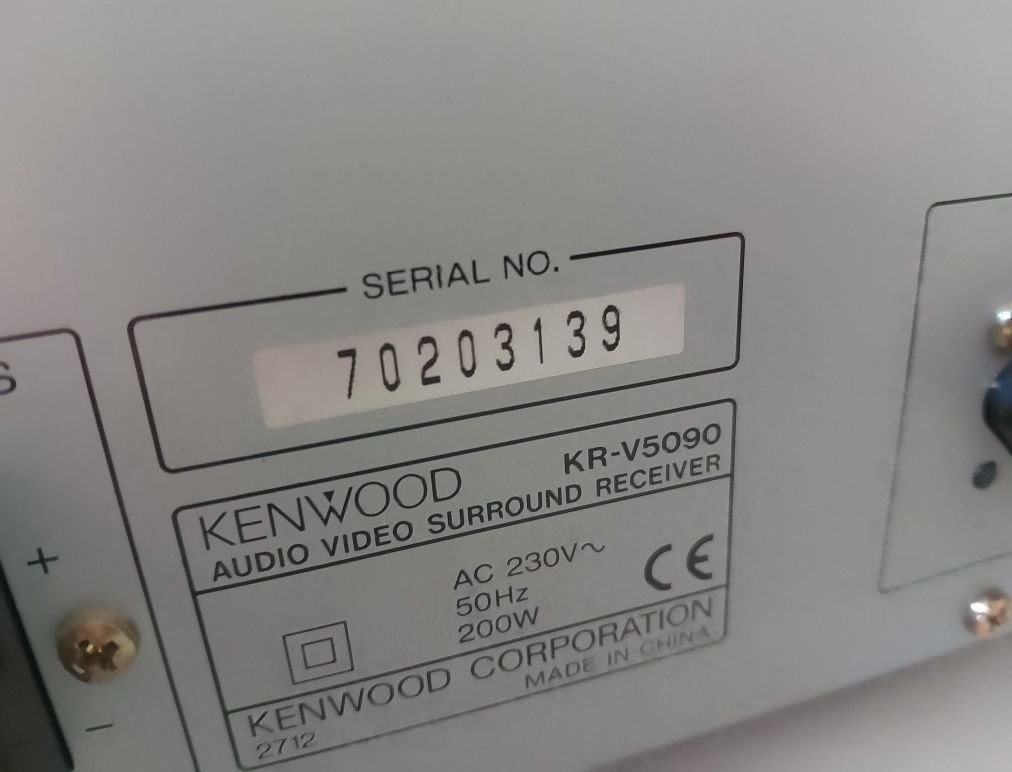 Amplituner wielokanałowy KENWOOD KR-V5090