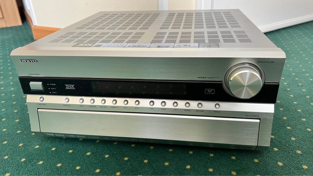 Amplituner Onkyo TX-NR906