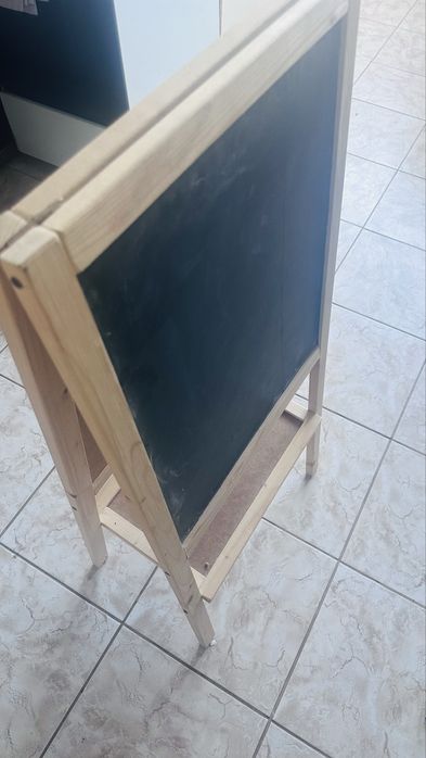 Магнітна дошка 2 в 1:  для маркерів та для крейди. Дитячі товари.