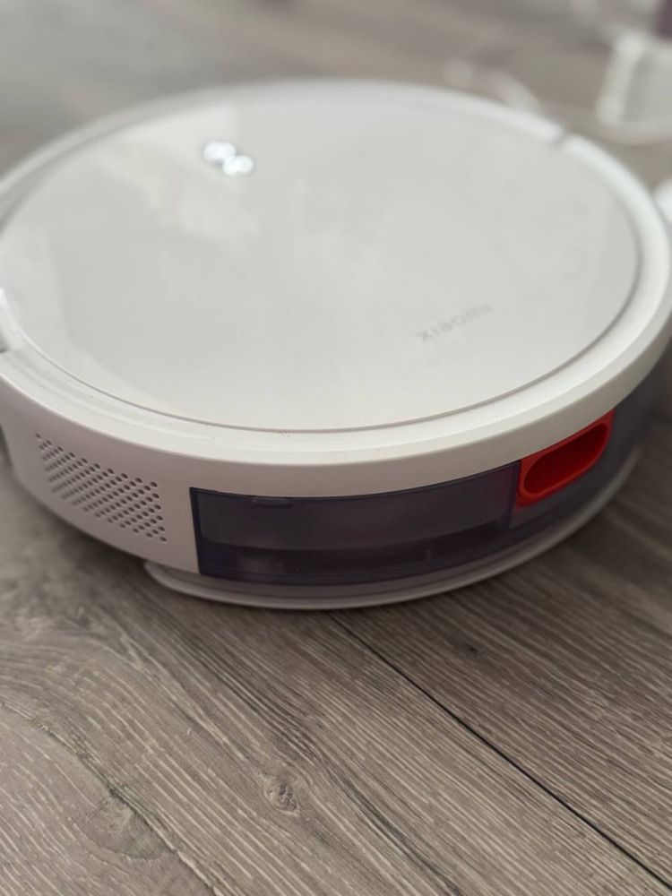 Робот-пилосос Xiaomi Robot Vacuum E10