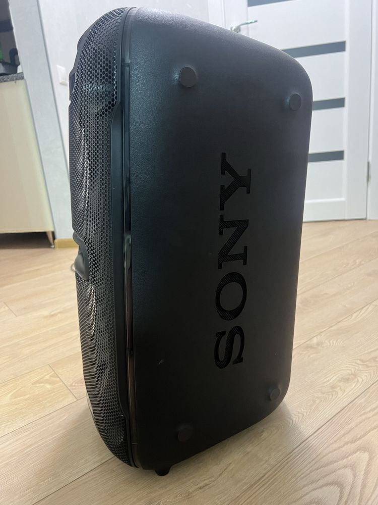 Колонка Sony GTK-XB72  Візуально НОВА та в класному стані. Доставка