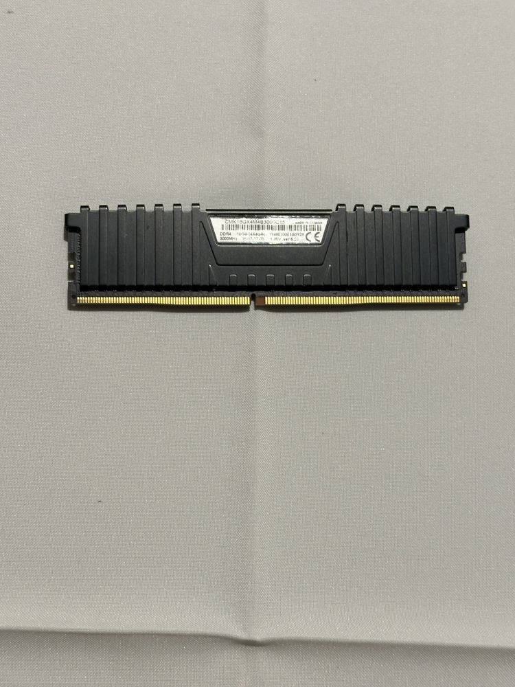 Pamieć ram 4gb corsair Vengeance LPX DDR4