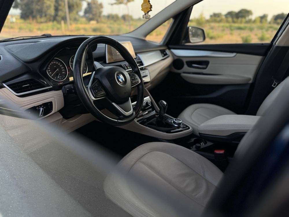 BMW 216D Luxury Line 7Lugares