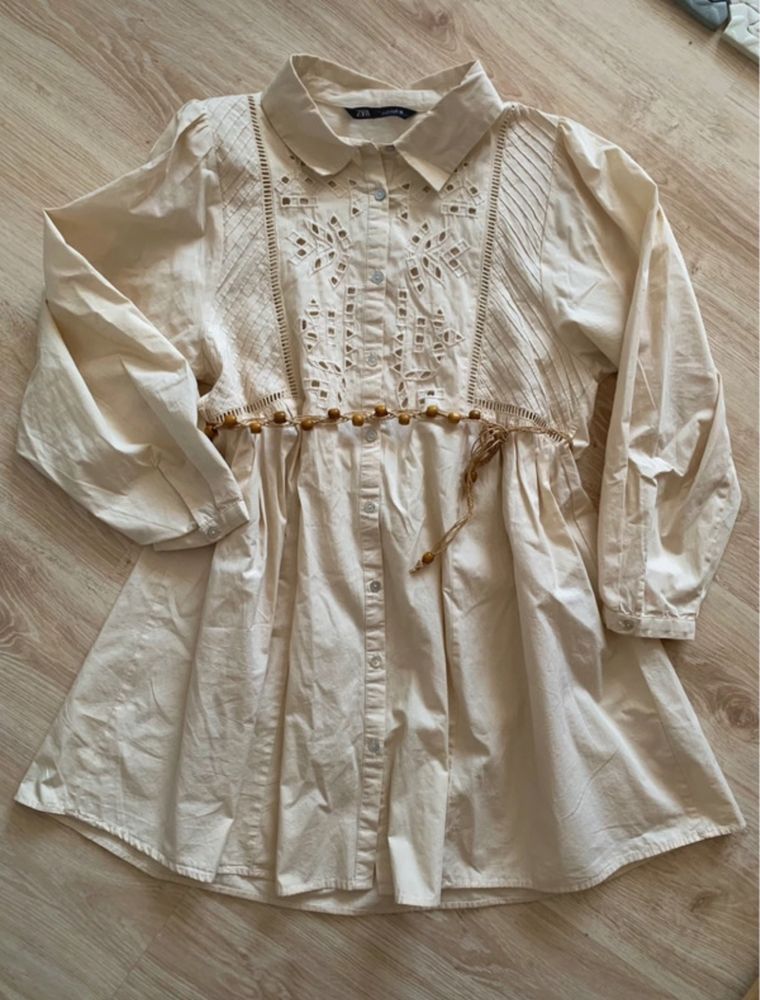 Beżowa sukienka boho ażurowa ażur haft
