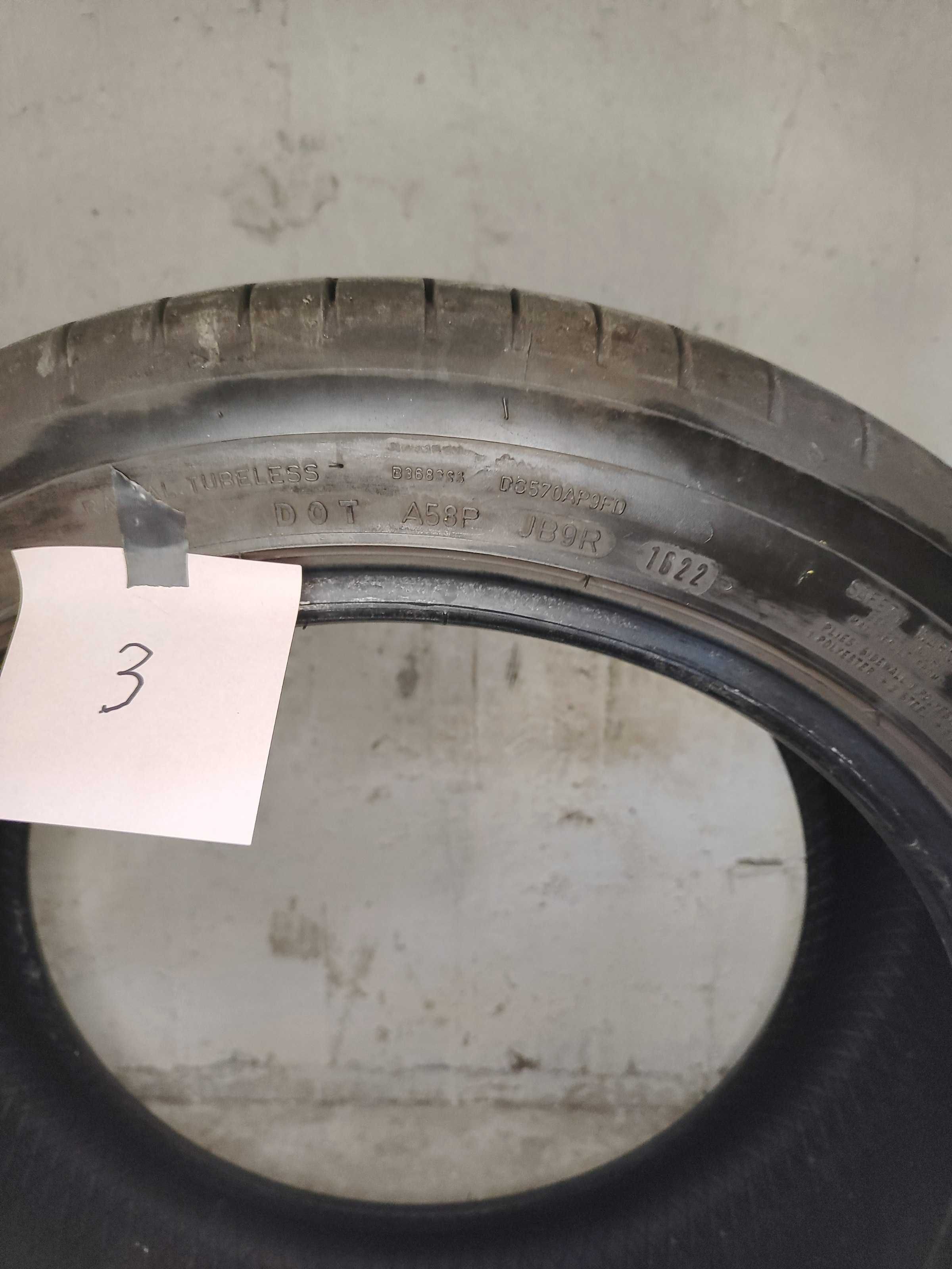 Dunlop Sport Maxx RT 2 235/45 R17 97Y XL