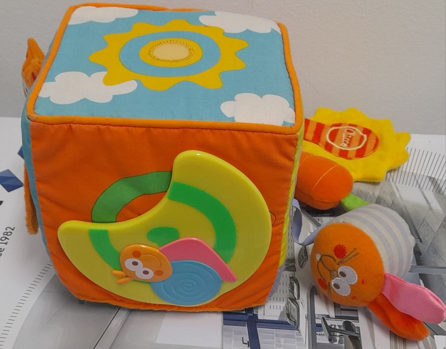 Cubo para bebé Chicco