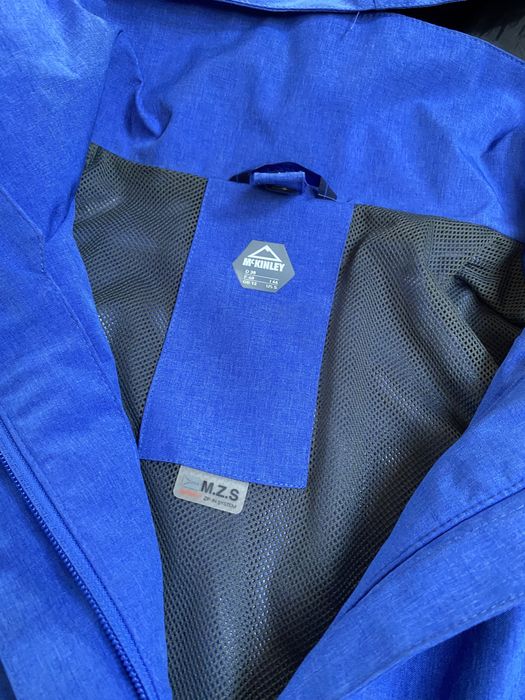 Kurtka przeciwwiatorwa McKinley