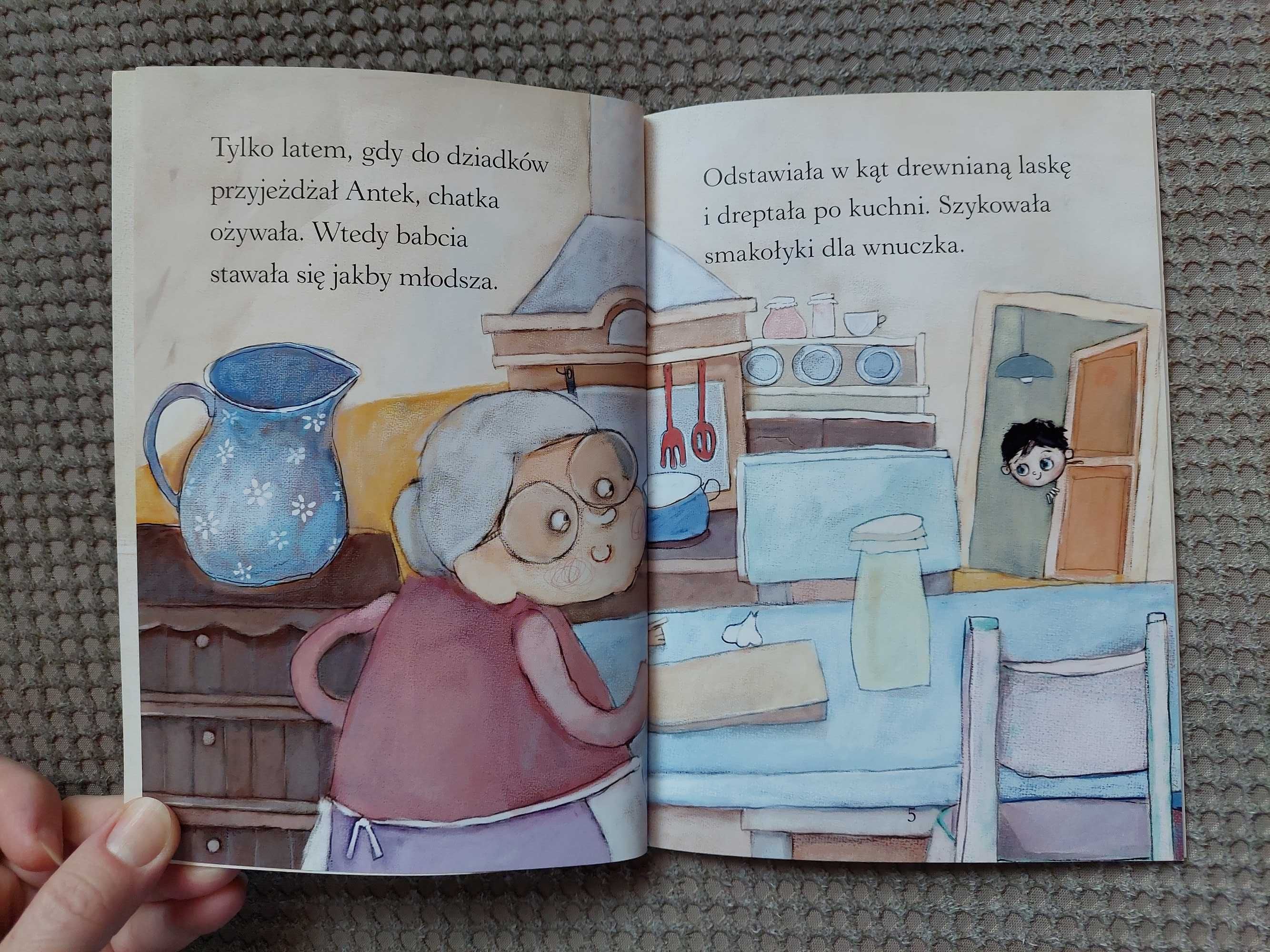 pierwsze czytanki "Antek i stara jabłonka" Edyta Zarębska