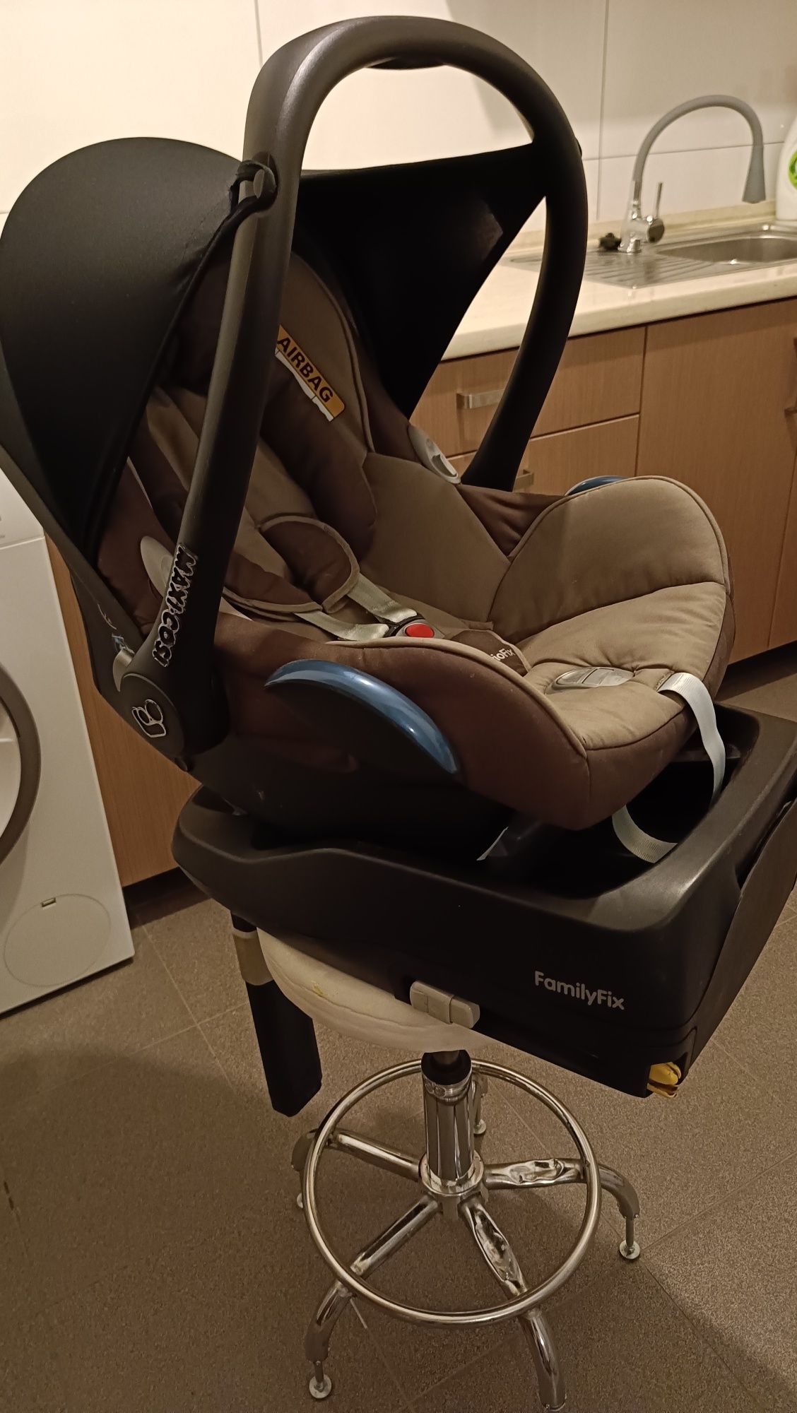 MAXI COSI fotelik CabrioFix