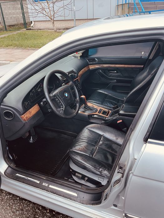 BMW 528 99 рік автомат