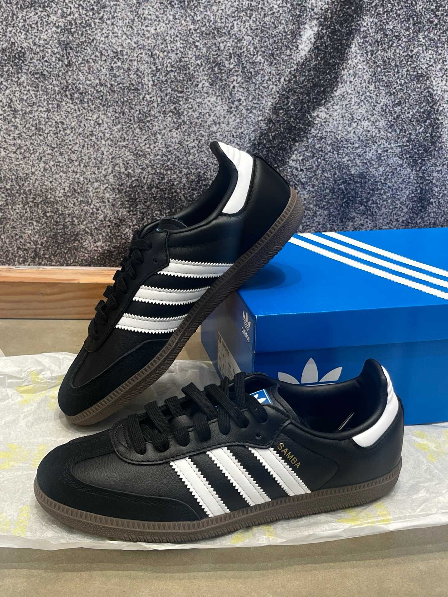 Czarny\samba0G\adidas\nowy UnisexTrampki.38.5