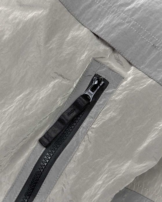 Куртка STONE ISLAND 41920 Nylon Metal Jacket Grey