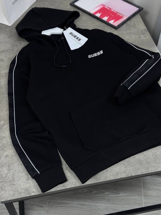 Худі  Guess з лампасами.