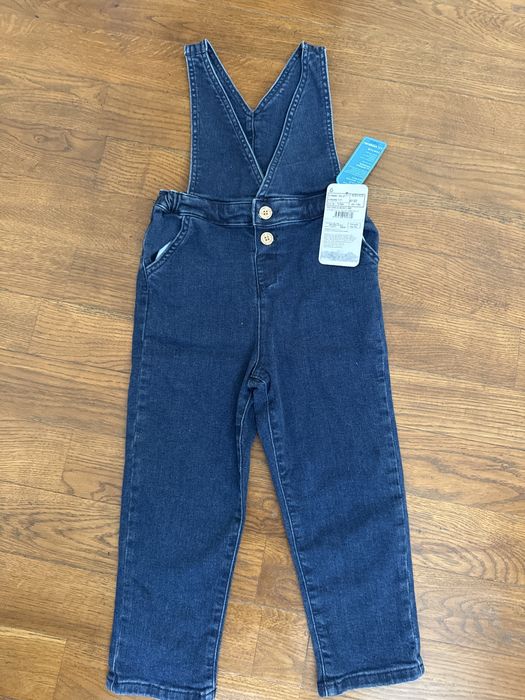 Комбінезон для дівчинки на 4-4 років Новий