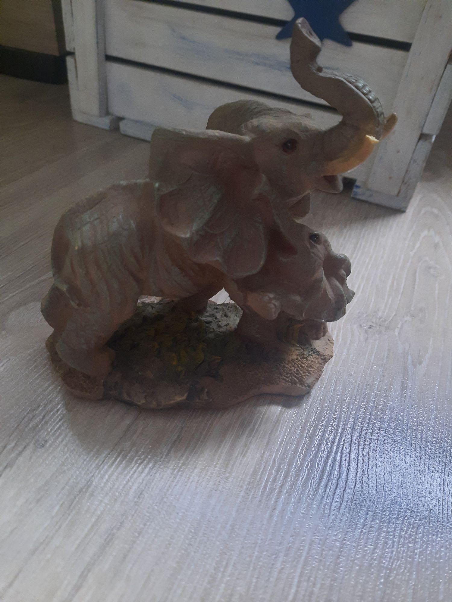 Słoń figurka  kolekcionerski