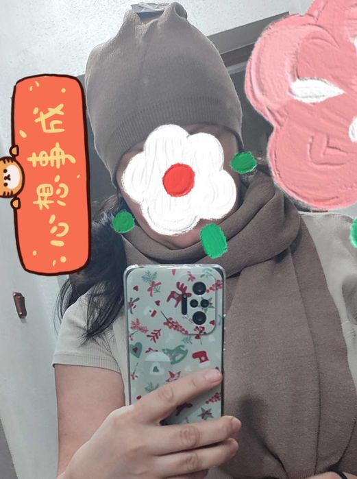 Nowy komplet czapka i szalik