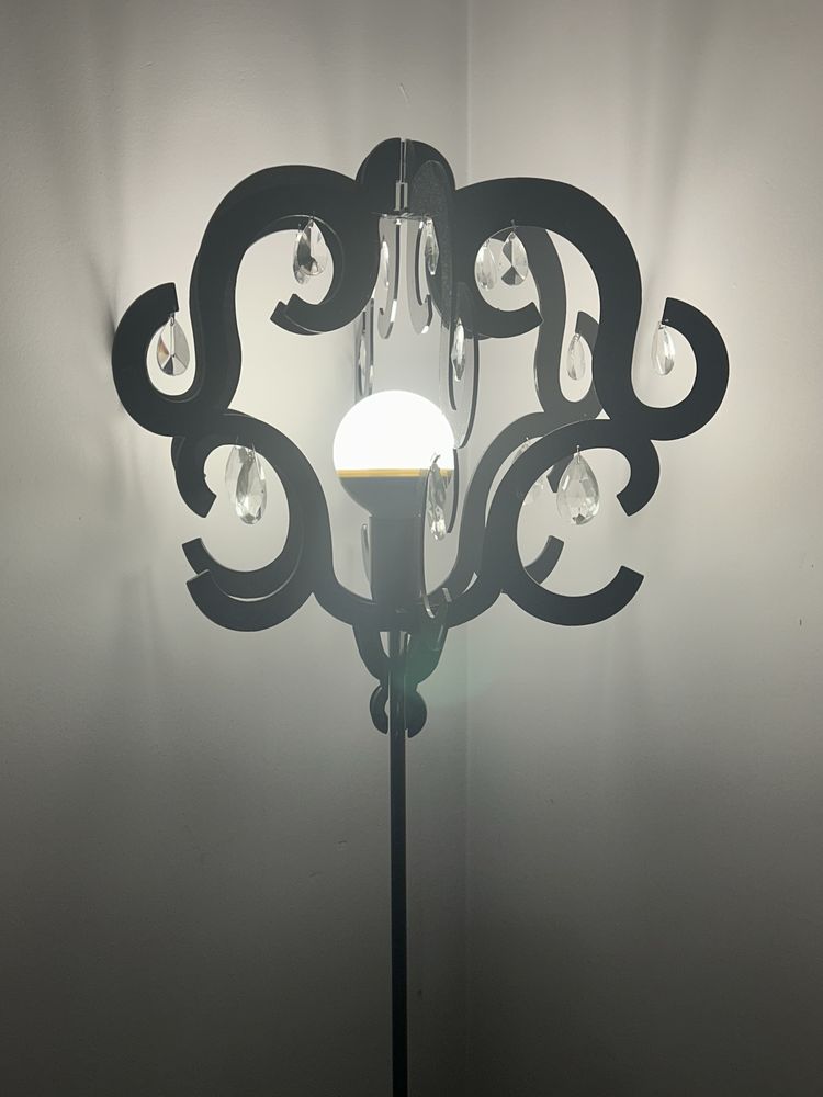 Komplet , 2 zyrandole, 1 lampa stojaca, 1 kinkiet