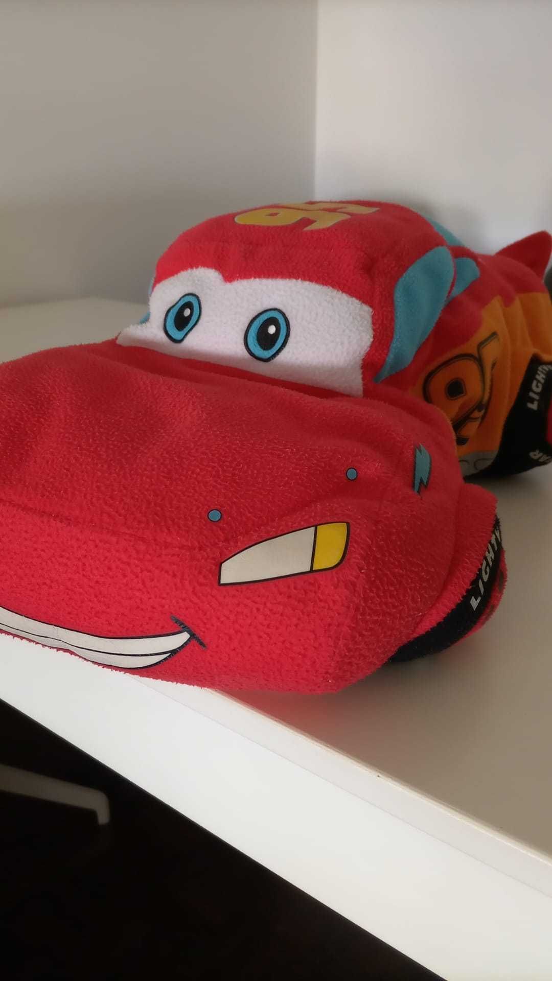 Peluche carro Faísca Mac Queen 50cm