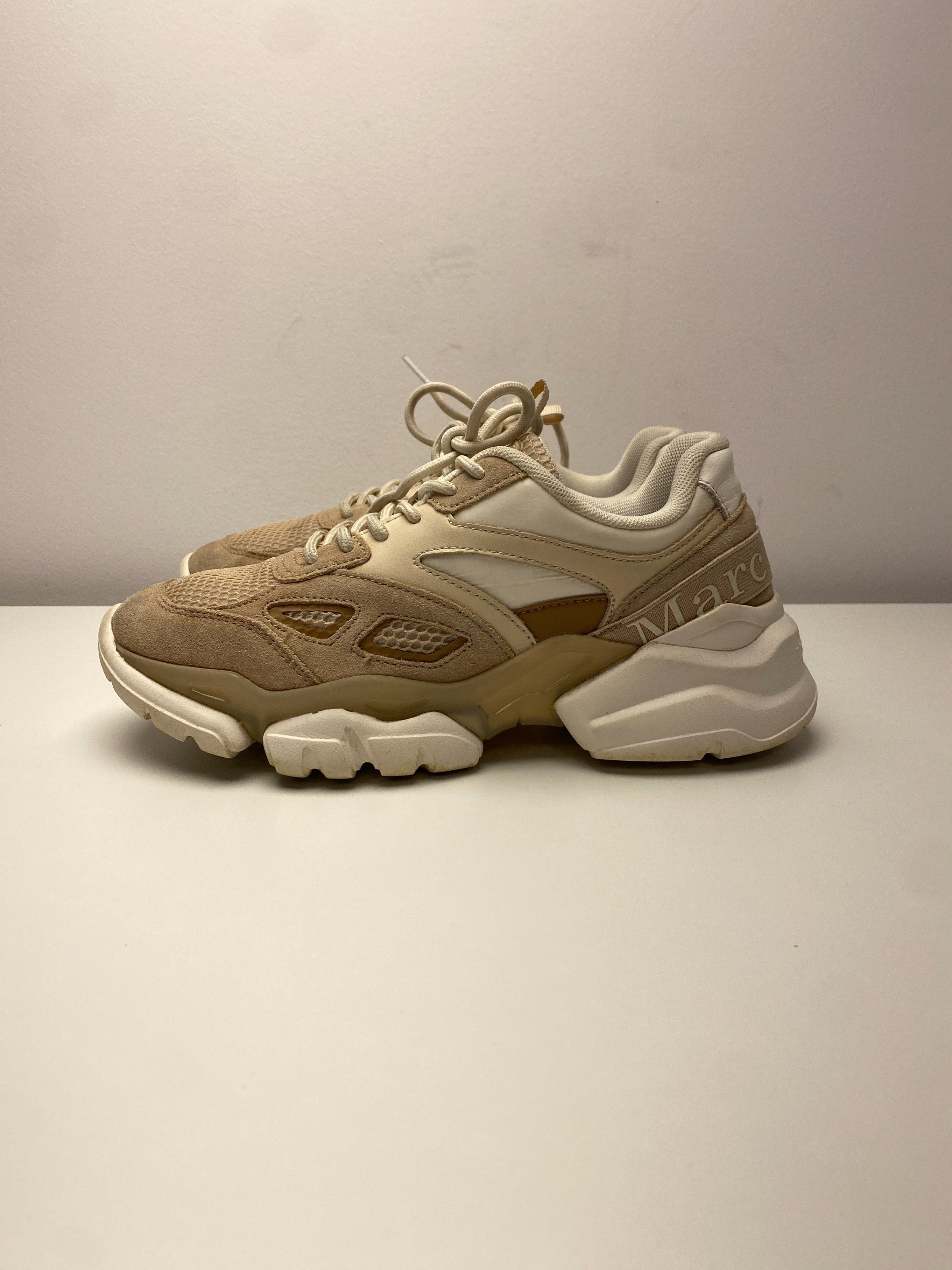 Sneakersy niskie beżowe Marc O'Polo 38