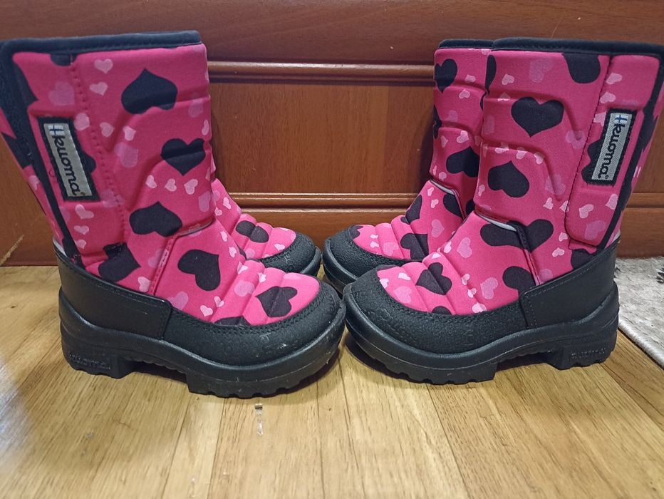 Зимові нові термосапожки Kuoma для дівчинки 26,27розмір