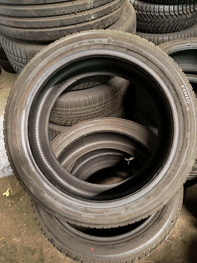 245/40/19 lato Bridgestone