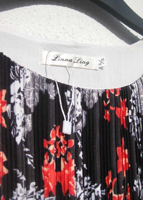 Красивое плиссированное длинно чёрное платье с цветами Linna Ling XL L