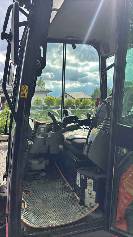 Kubota u27 2023 rok