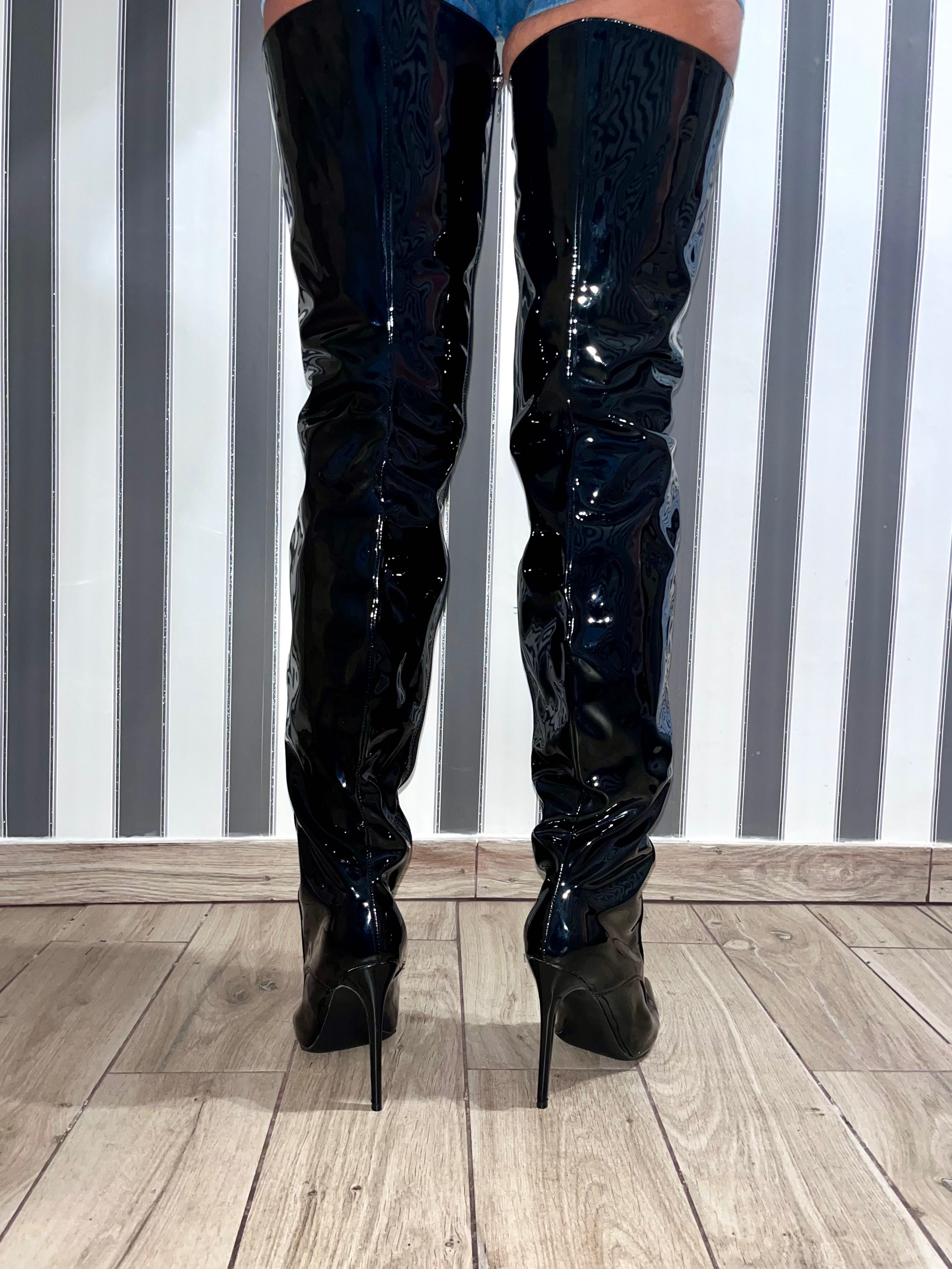 295/ODRĘKI 45 Trans Crossdress Kozaki lakierowane wysoka cholewka 80cm