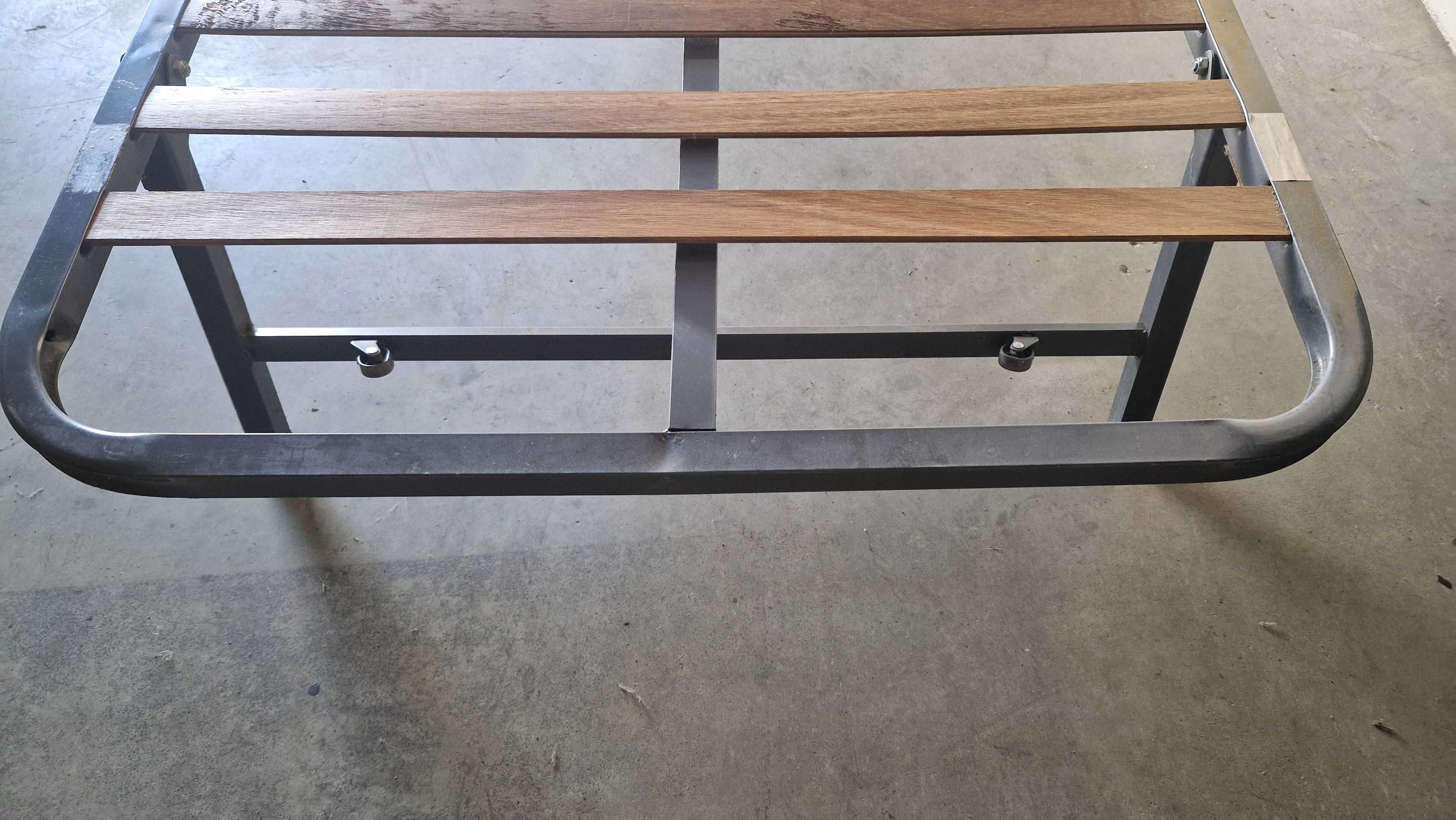 Sommier 190 cm (comprimento) x 90 cm (largura)