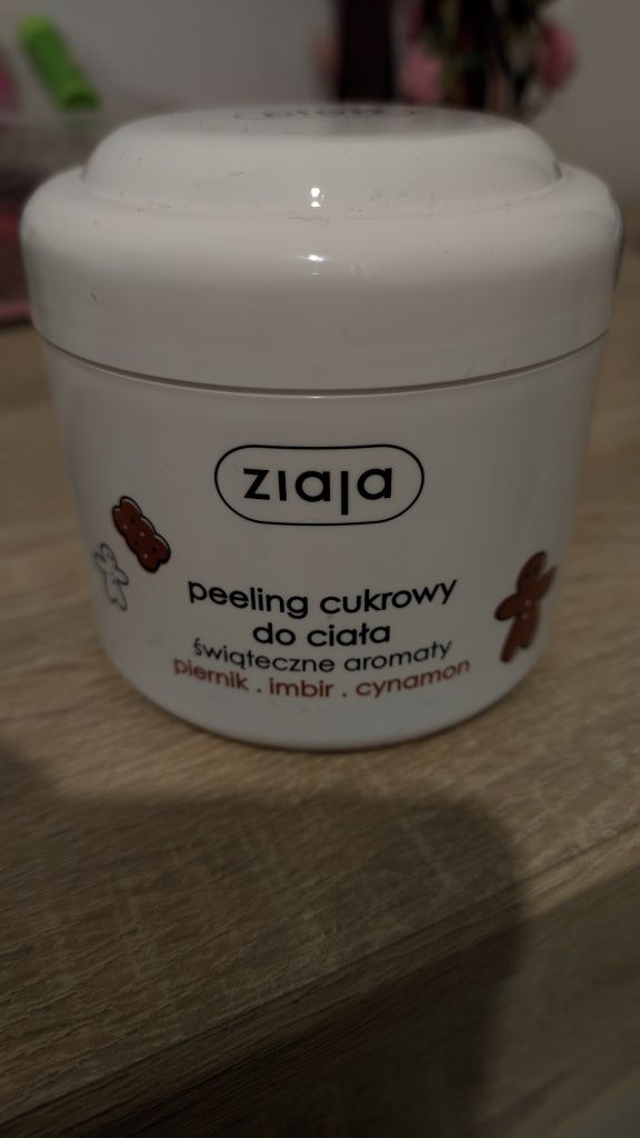 Peeling cukrowy do ciała ziaja