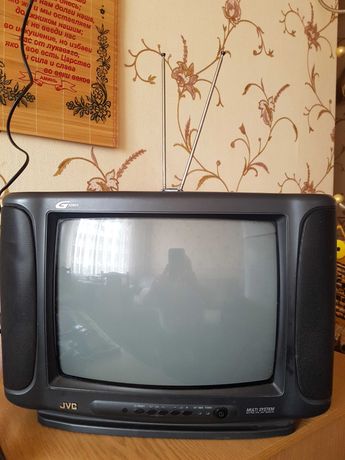 Продам маленький телевизор JVC