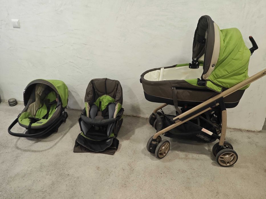 Carrinho de bebe com assessórios