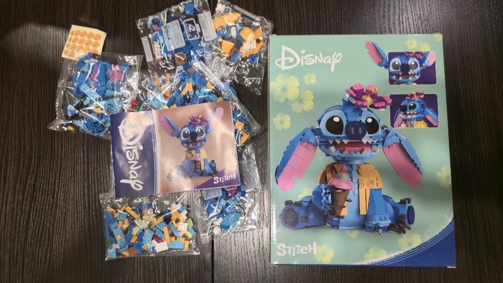 Міні фігурка Stitch конструктор лего збери свого улюбленця. Подарунок