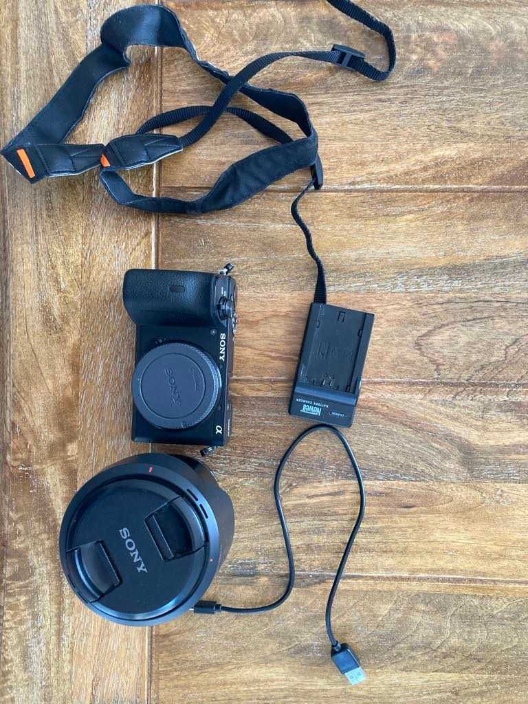 SONY Alpha 6600 + Obiektyw E PZ 18–105 mm F4 G OSS SEL-P18105G
