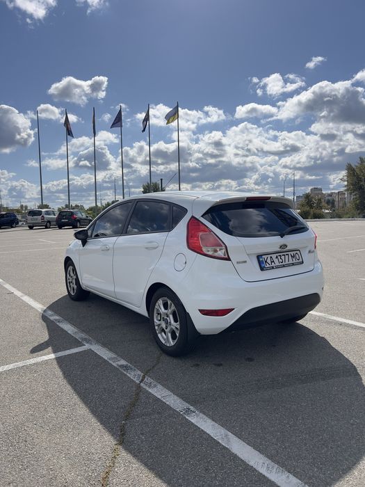 Ford Fiesta 2013 1,0 бенз