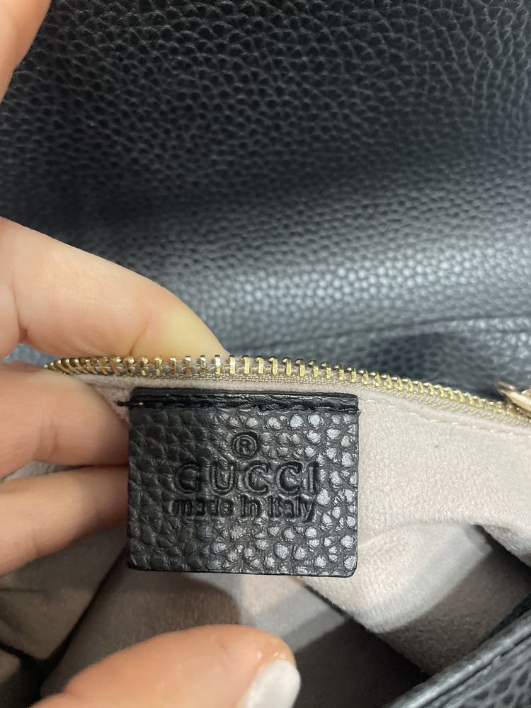 Сумка чорна Gucci