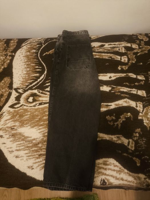 Calças largas pretas