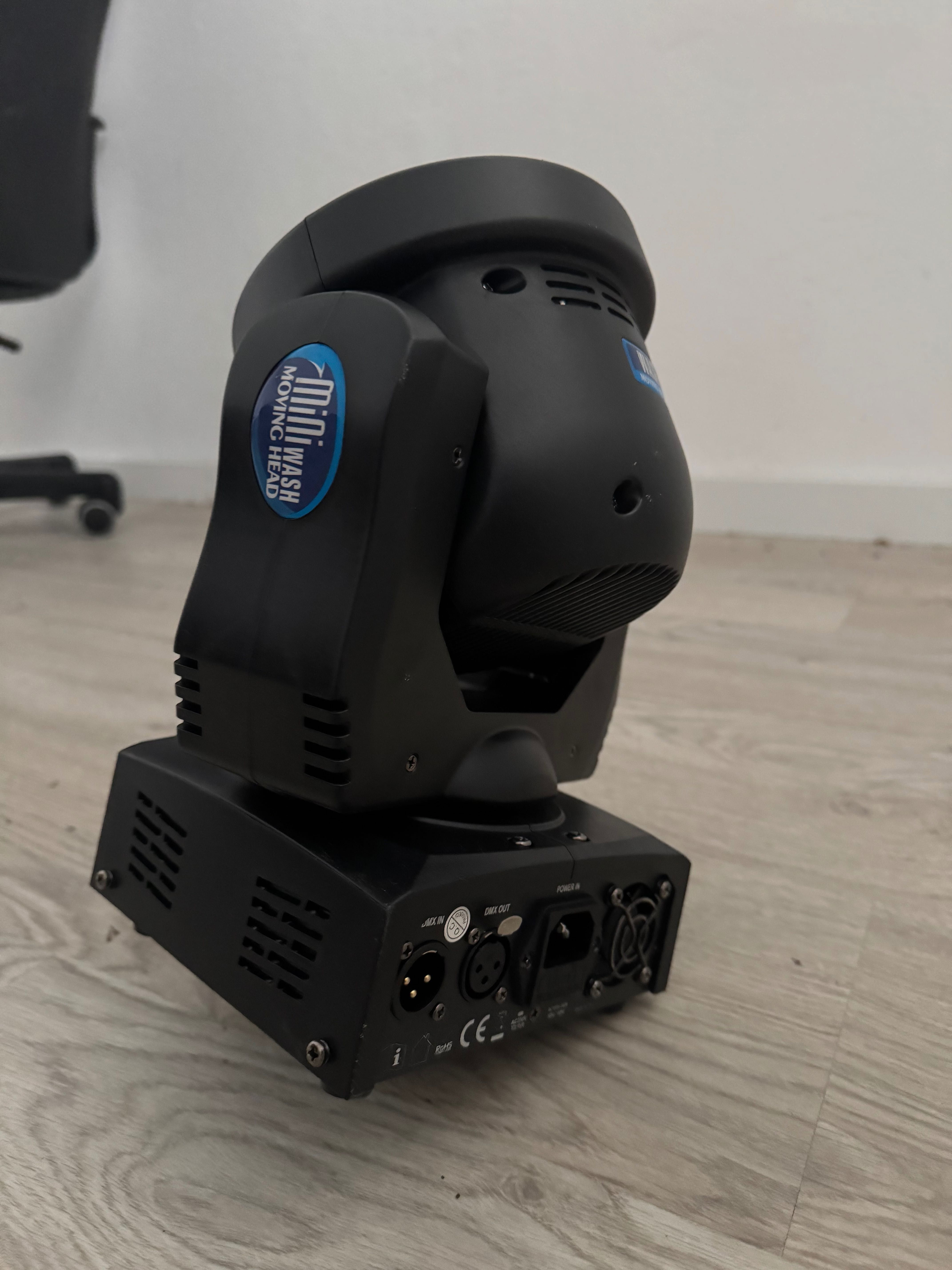 Conjunto de Robôs Wash Moving Head com mesa controladora