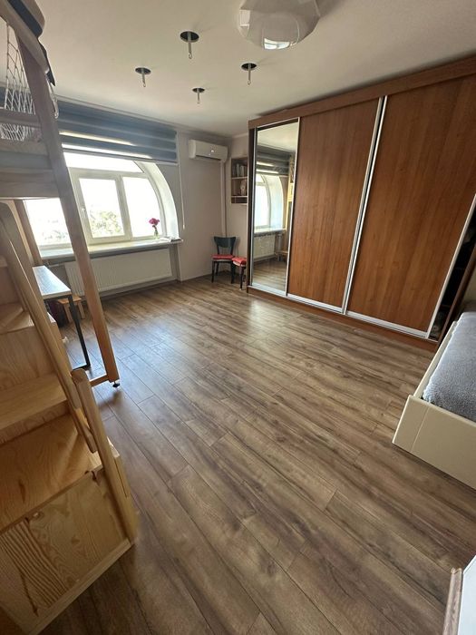 1 кімнатна квартира вул. Гоголя, 137.