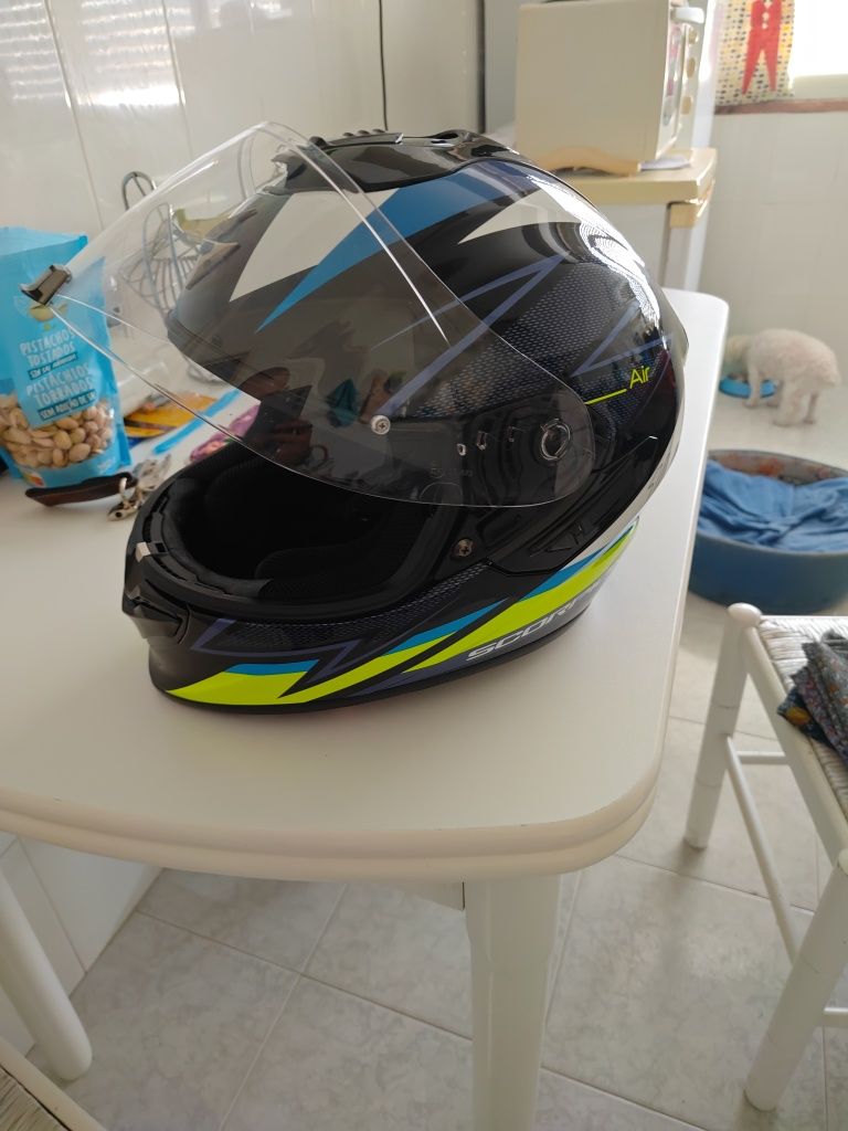 Capacete Scorpion Exo 1400 tamanho M