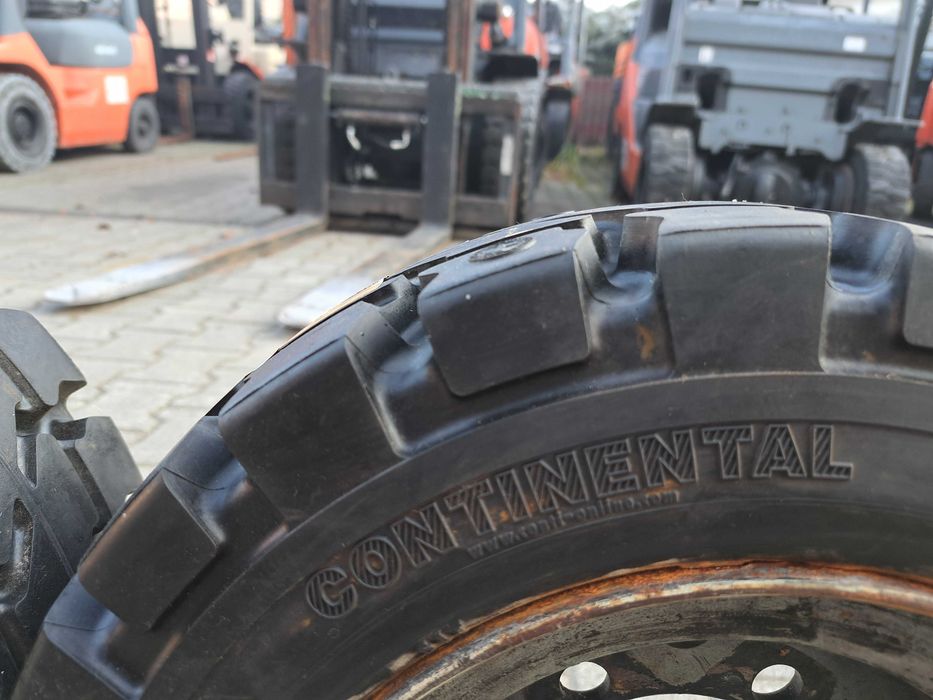 Opona pełna CONTINENTAL 150/75-8 do wózka widłowego - nowa