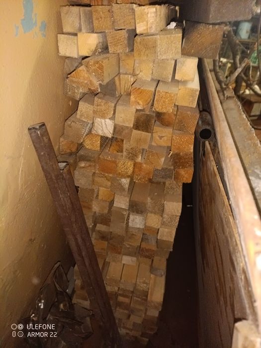 Продам брусок не обработаный